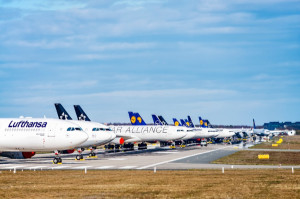 Lufthansa pacta con los pilotos 10 meses sin huelgas