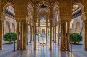La Alhambra recibe 2,38 millones de visitantes en 2022