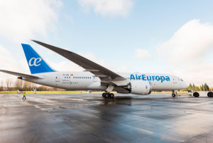 Air Europa evalúa las demandas de sus pilotos y propone una nueva reunión