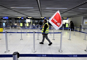 Cientos de vuelos cancelados en Düsseldorf y Colonia por huelga
