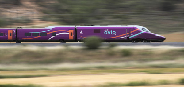 El primer tren low cost de alta velocidad Madrid-Murcia debuta en diciembre