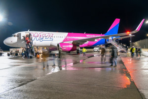 Wizz Air amplía flota y vuelos a España