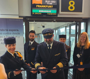  Lufthansa estrena su nuevo destino en España con dos rutas a sus hubs 