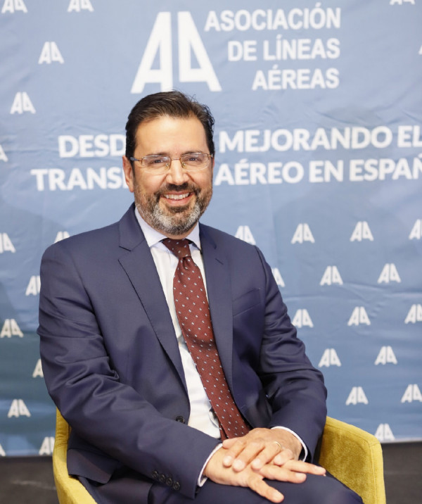 Las aerolíneas avisan al Gobierno: faltan 300 M€ más por las subvenciones a residentes