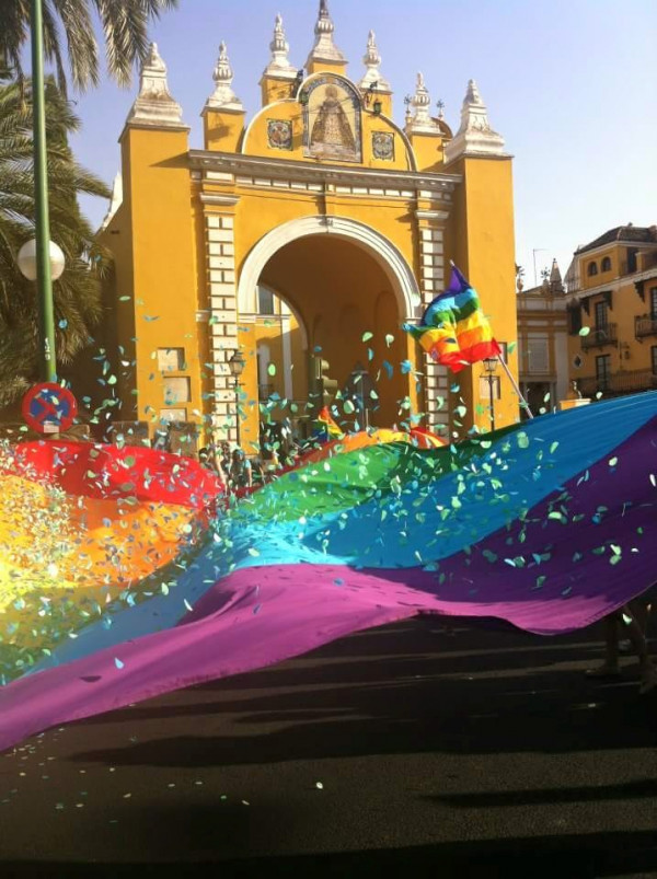 Los 8 destinos españoles dónde viaja la comunidad LGTBI