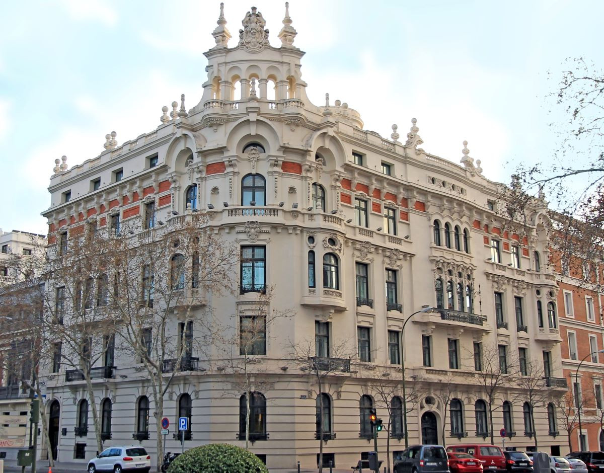 ¿Precios desorbitados en la compra del hotel Palacio del Retiro de Madrid?