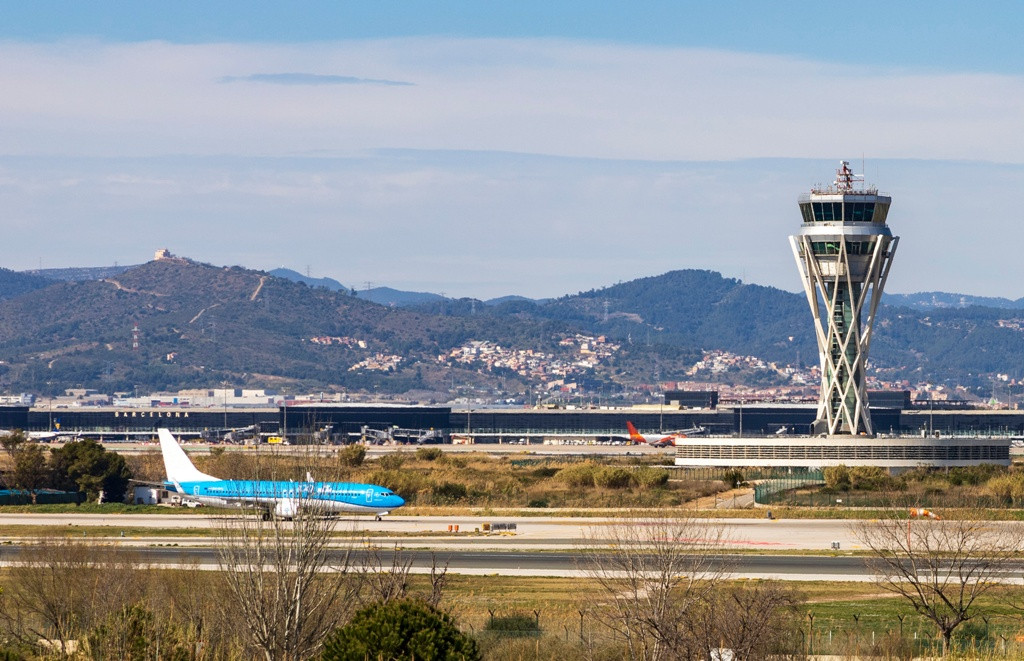 Huelga de seguridad Aeropuerto de Barcelona: fijan servicios mínimos 90%