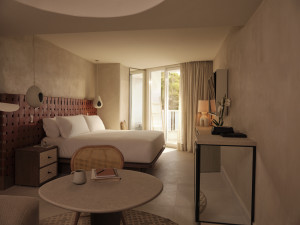 Los hoteles Hyde y Mondrian Ibiza se estrenan antes de su apertura oficial
