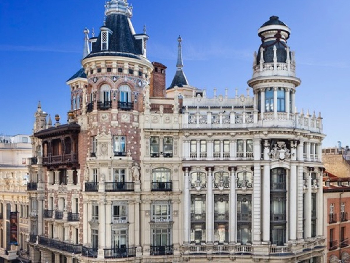 Boom hotelero en edificios emblemáticos de la calle Alcalá de Madrid