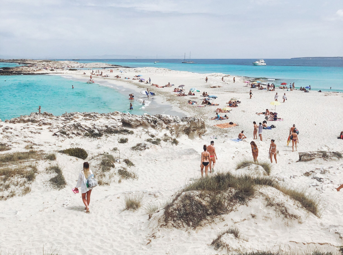 La ocupación en Formentera baja un 5,6% y se mantiene en Ibiza
