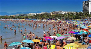 El mayor peso del turismo en España impulsa el dinamismo de la economía