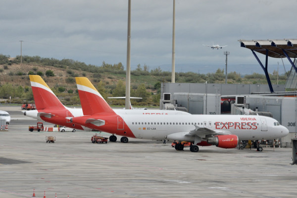 Iberia Express lanza su programa de verano con 28 nuevas rutas