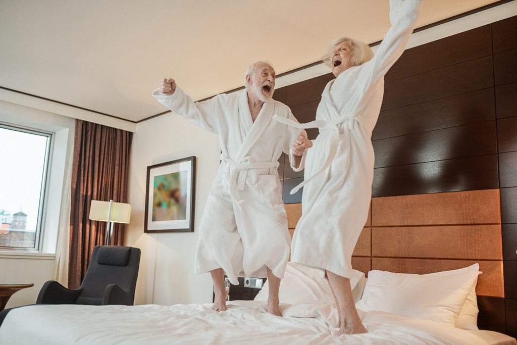 Un armario inteligente que evita el robo de toallas en los hoteles