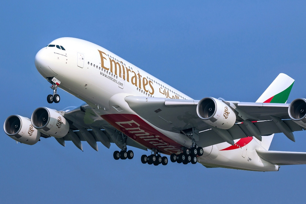 El Airbus A380 de Emirates regresa a Barcelona