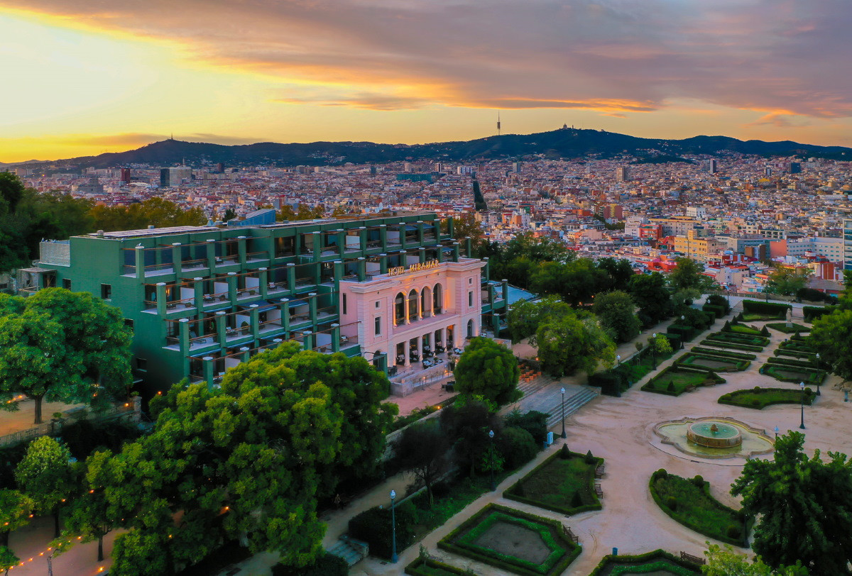Atom Hoteles adquiere dos nuevos hoteles en Barcelona