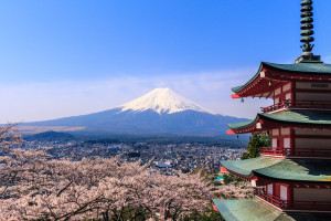 Japón aplica restricciones para proteger el Monte Fuji del overtourism