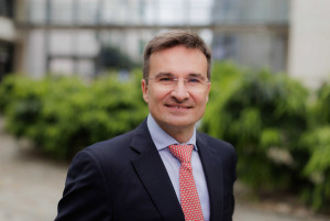 Marco Sansavini, nuevo CEO de Iberia y Carolina Martinoli, de Vueling