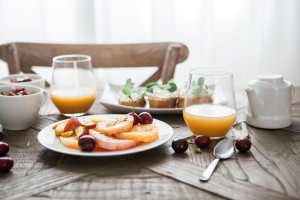 ¿Cómo es el desayuno de hotel ideal según los clientes?