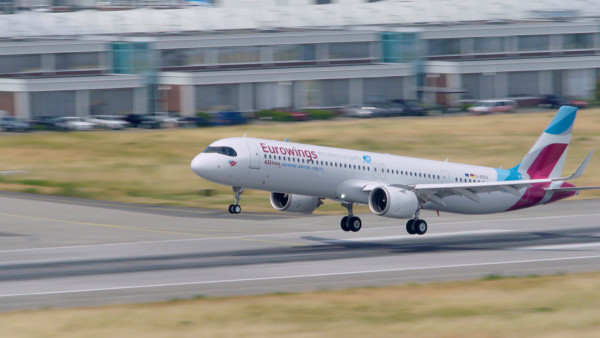 Eurowings: oferta de vuelos récord a España, más de 600 a la semana