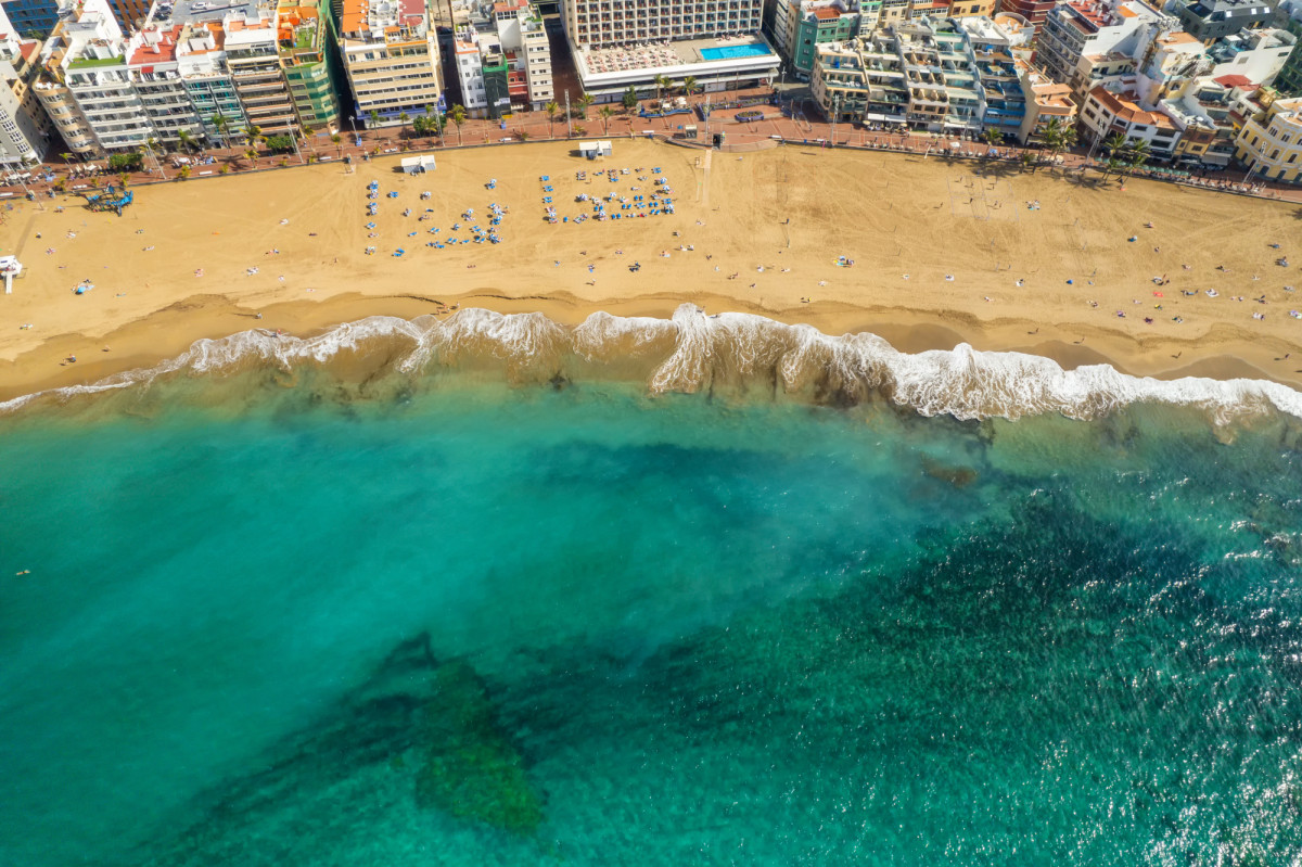 Las mejores (y más bonitas) playas para viajar este verano de España