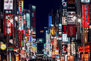 Japón sube precios a extranjeros en restaurantes, atracciones y hoteles