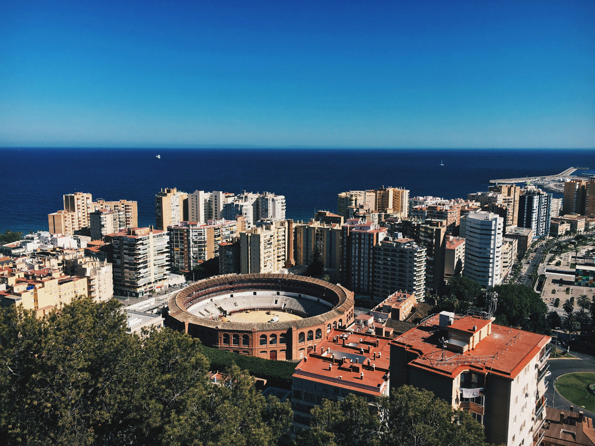 Hereu responde a la tasa a pisos turísticos de Málaga: responsabilidad