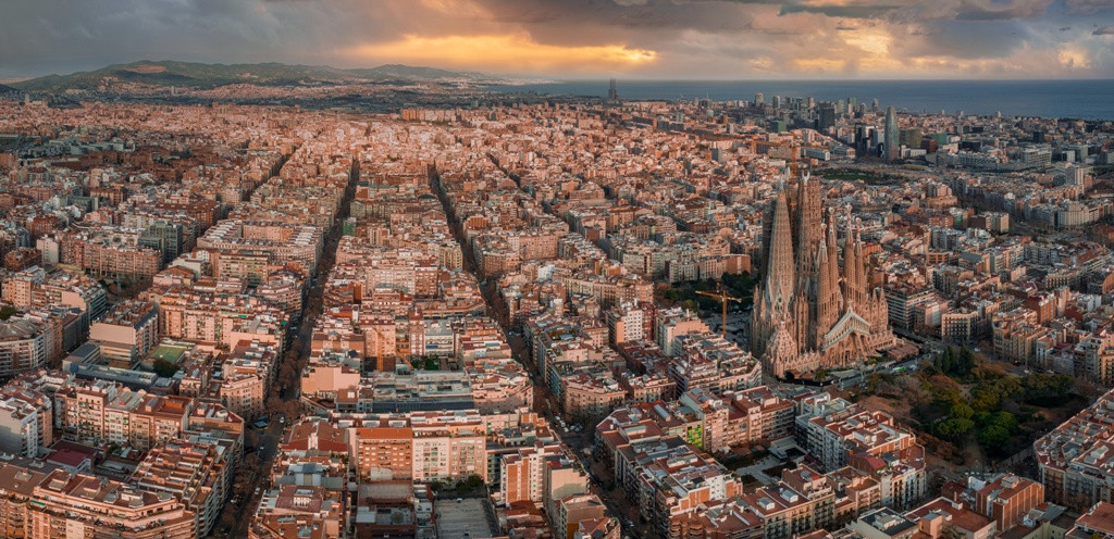 Barcelona: hoteles más caros que nunca hacen caer ocupación