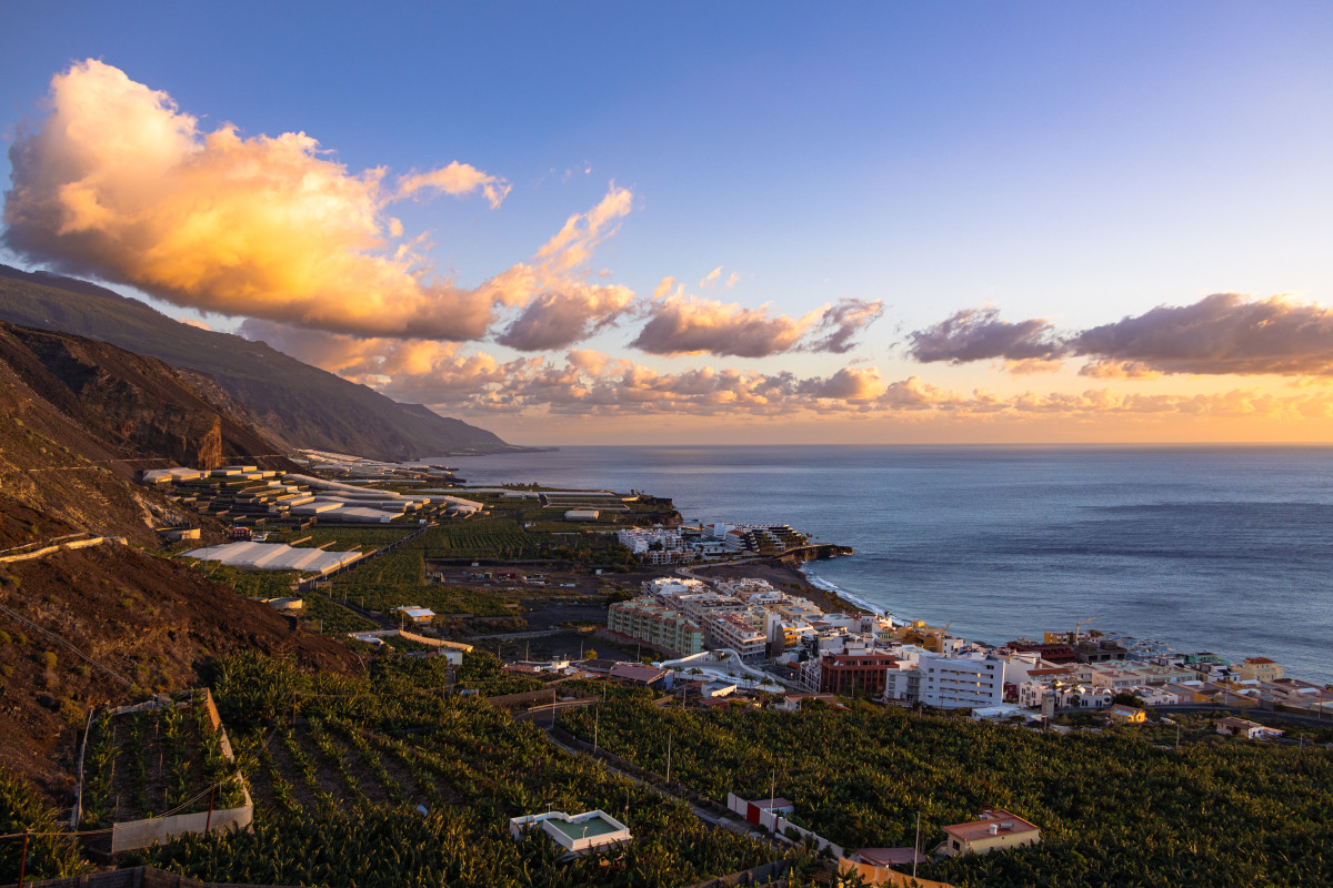 La Palma recupera su enclave turístico más importante y conectividad aérea