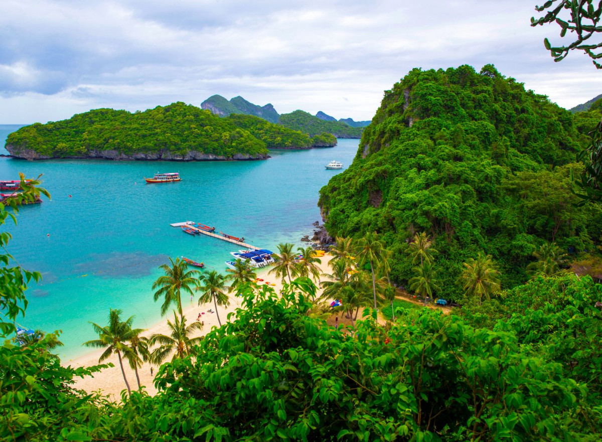 Tailandia: Un viaje a través de siglos de cultura y devoción