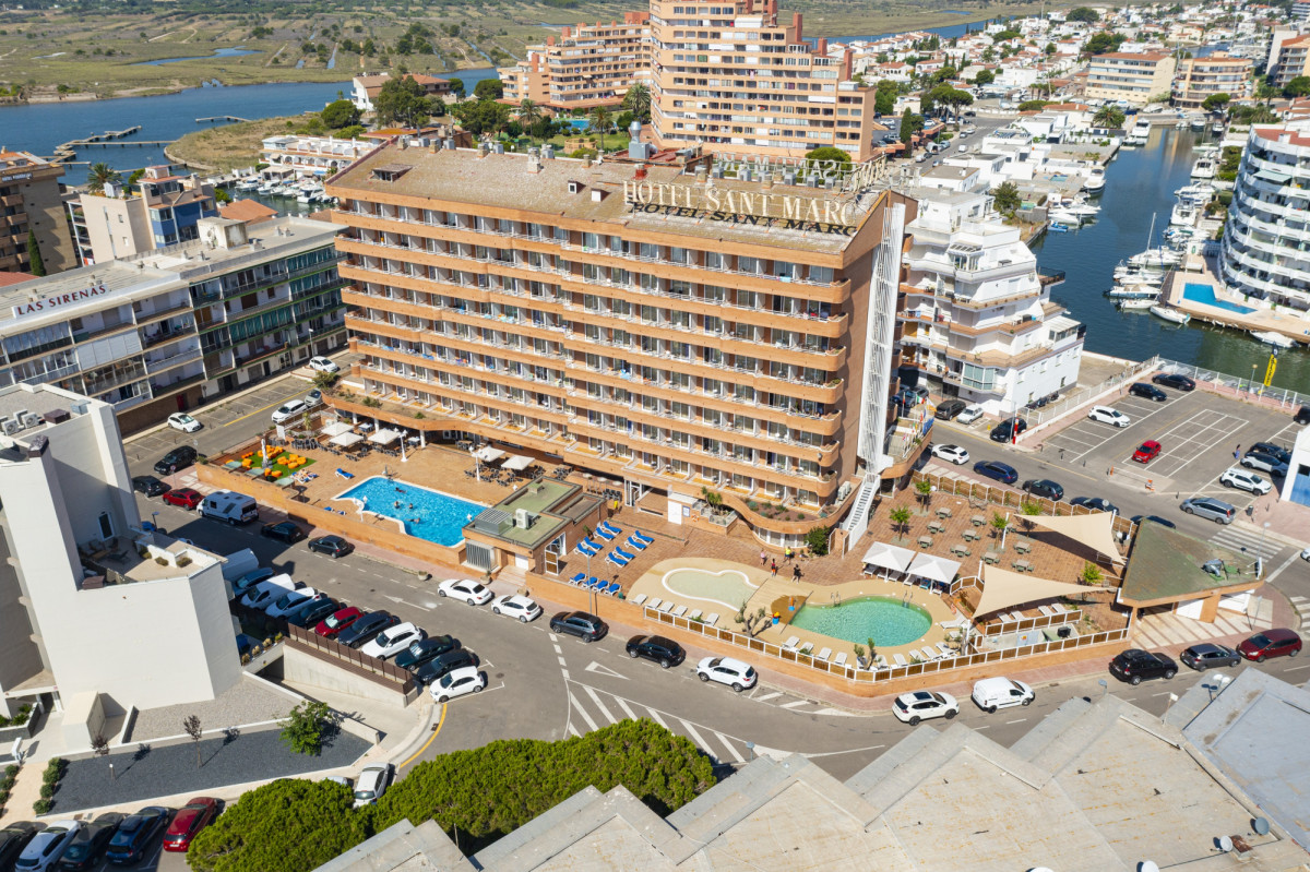 Prestige vente el hotel Prestige Sant Marc y seguirá gestionándolo