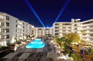 Atom Hoteles vende en 110 M € el Labranda Costa Adeje a un grupo canario