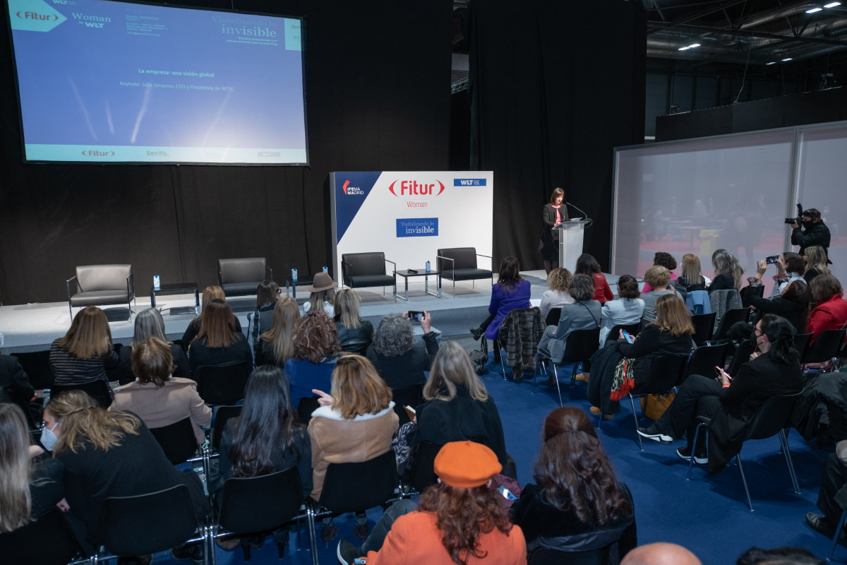 Fitur 2025 liderazgo femenino