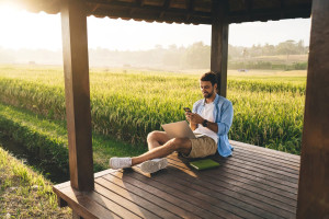 La IA generativa aplicada al turismo rural y su sostenibilidad