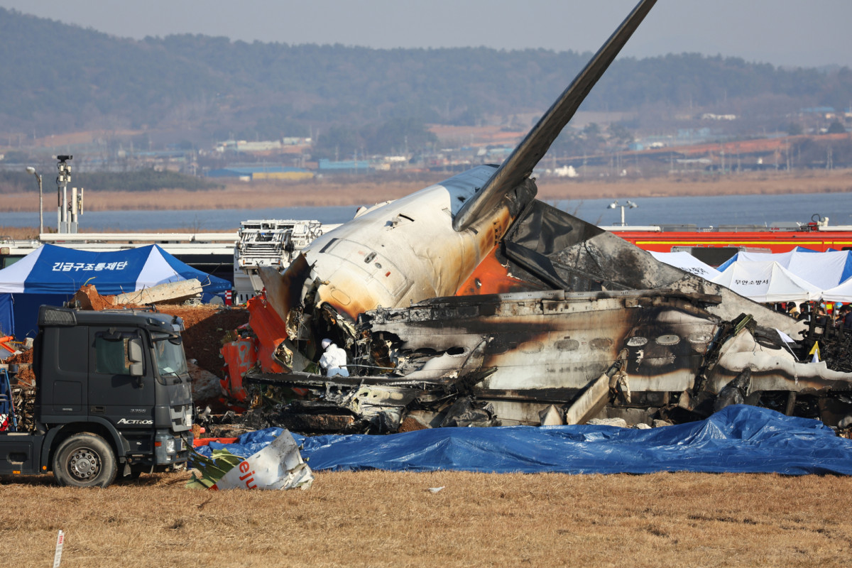 Accidente aéreo en Corea del Sur deja casi 180 muertos