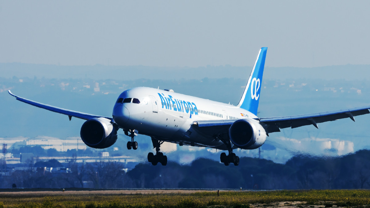 Air Europa despega con vuelos directos de Madrid a Ecuador este verano