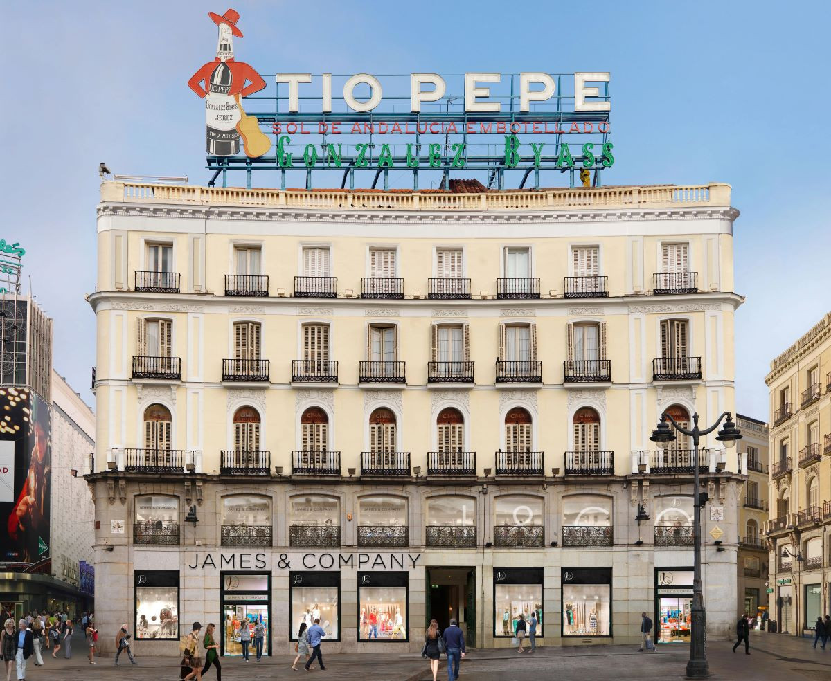 Quién ha comprado el edificio donde se retransmiten las campanadas en Sol