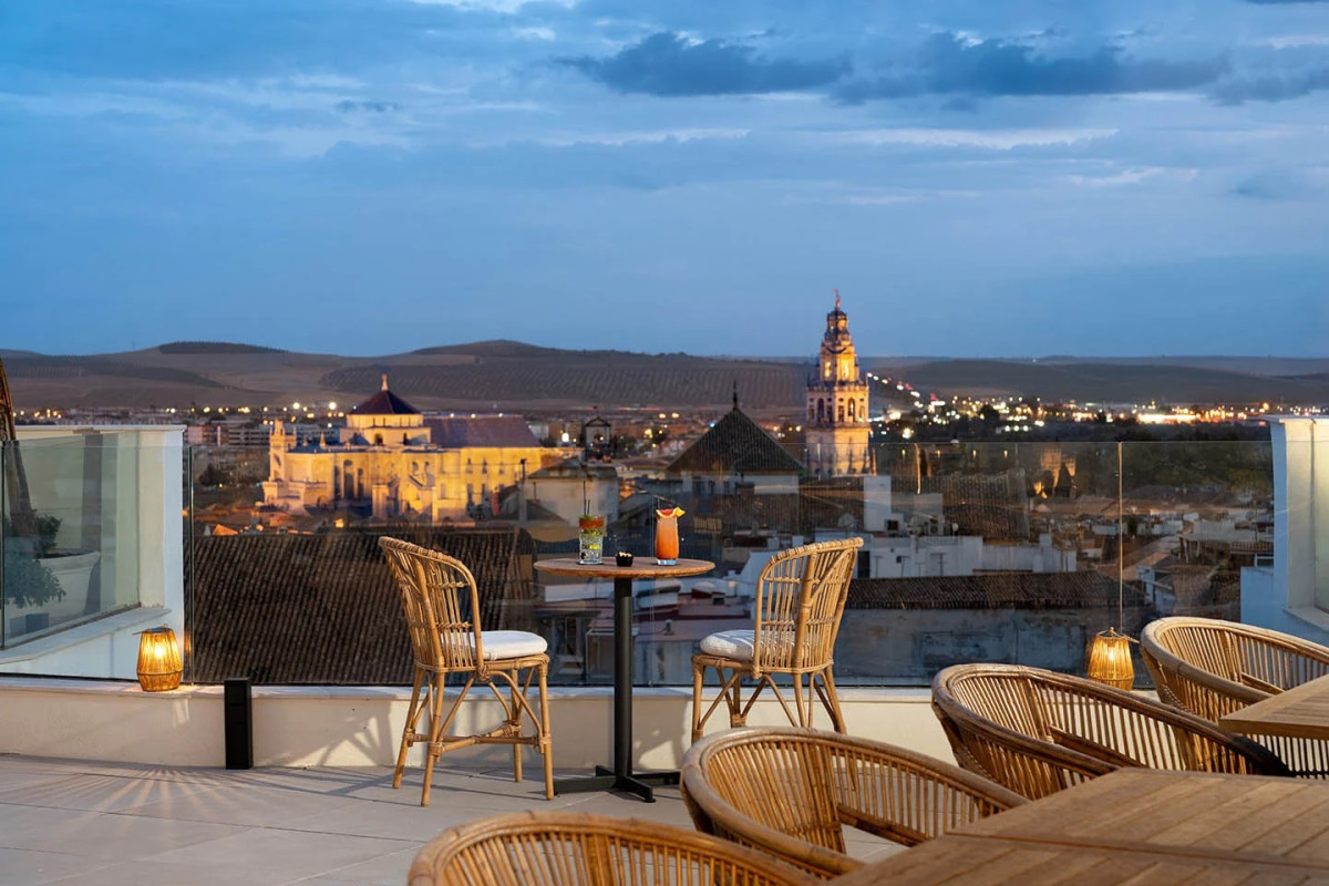 Así es el hotel palacio de los años 20 que H10 ha ampliado en Córdoba