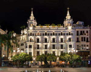 Así es el hotel palacio de los años 20 que H10 ha ampliado en Córdoba