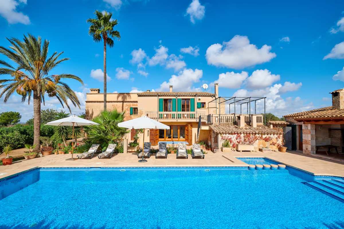 Holidu compra del portal de reservas Finca Mallorca