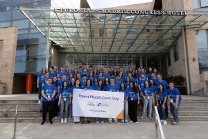 Los universitarios afrontan los retos del turismo en Talent Match de Hotusa