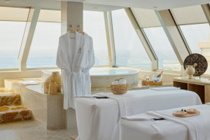 Meliá y Atom abren el hotel Melia Costa Atlantis en el norte de Tenerife