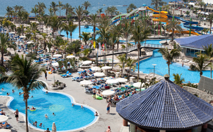 Salen al mercado 4 hoteles en Canarias, tres operados por Livvo