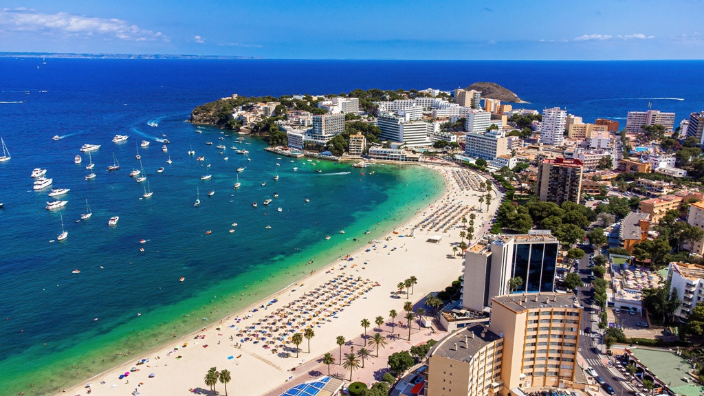 La amenaza de huelga planea sobre hoteles de Mallorca en julio