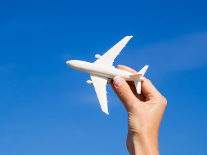 La demanda y capacidad aérea mundial vuelan en abril hasta un 8% más
