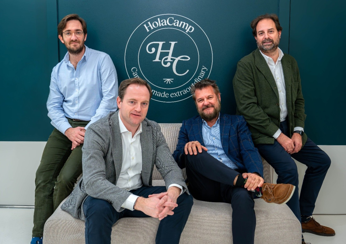 HolaCamp levanta 21 M € con el Fondo Smart de Banco Santander