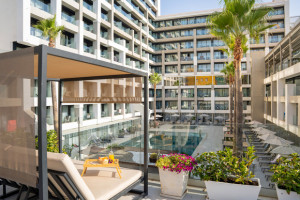 Meliá y Banca March compran dos hoteles en Mallorca y Tenerife