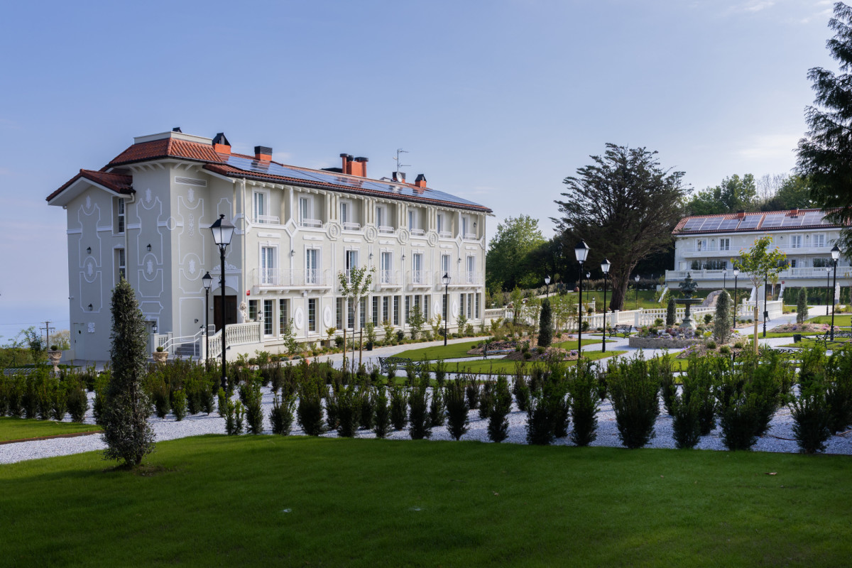 Mazabi compra un hotel de lujo en San Sebastián