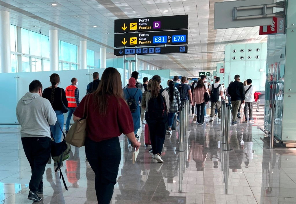 Ampliación del aeropuerto del Prat: inversión, proyecto y detractores