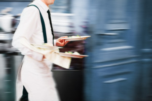 Las ofertas de empleo en la hostelería suben un 4% este verano