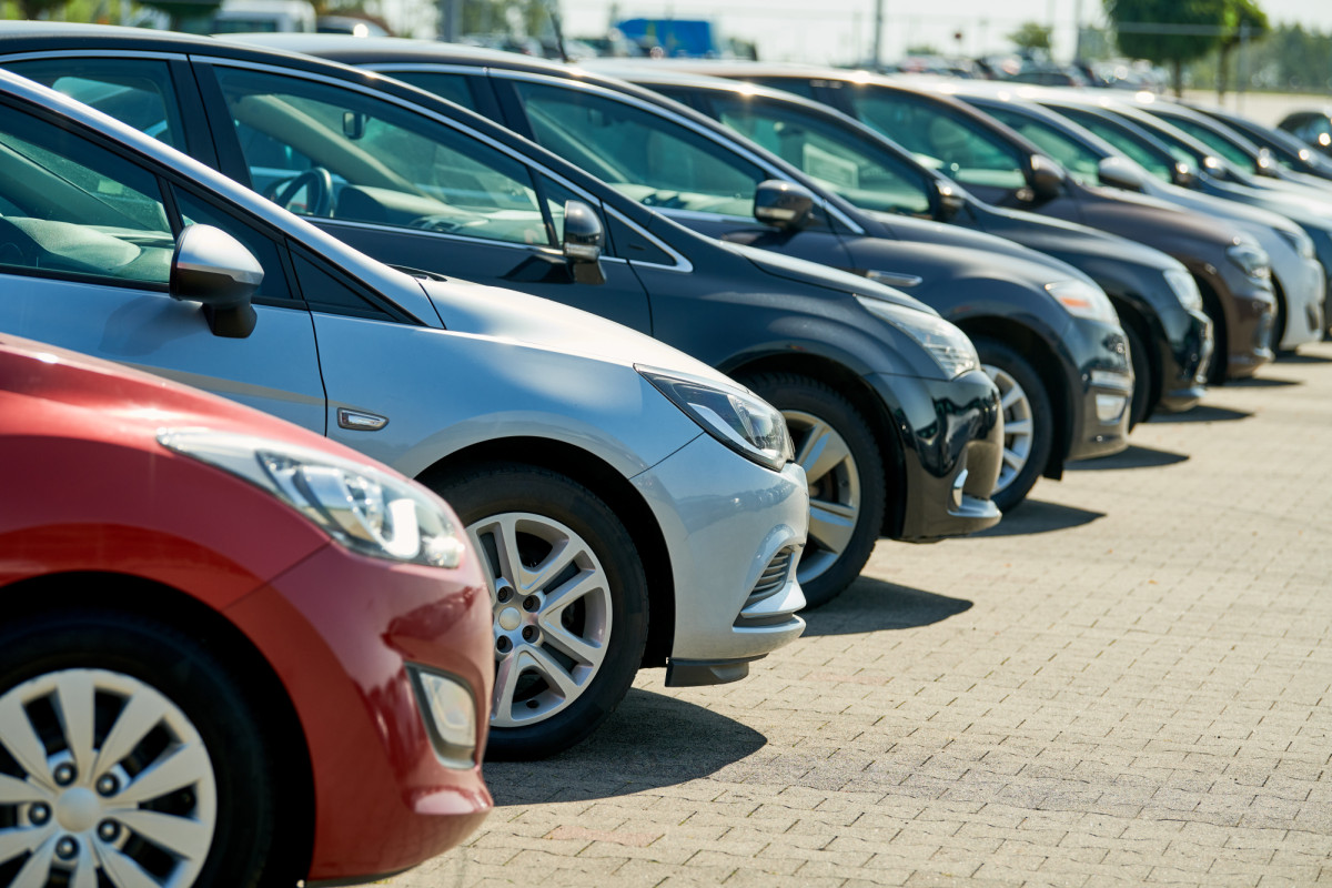 Feneval avisa: limitar coches de alquiler en Mallorca dañará su economía